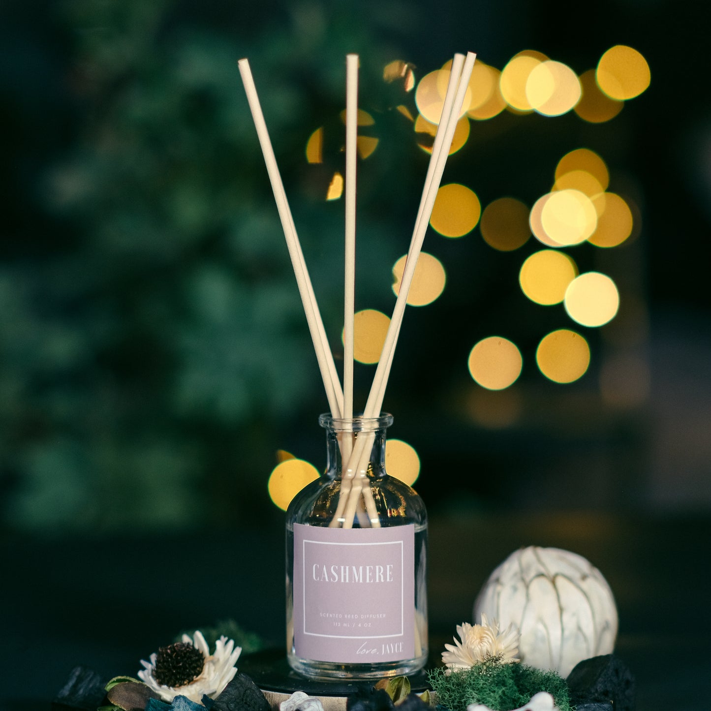 Cashmere Reed Diffuser (In all black)